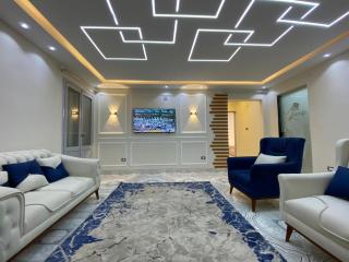 شقة ثلاث غرف واتنين حمام أول سكن - Cairo - 7