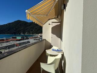 House Little Boat by Holiday World - Riva Trigoso - 3