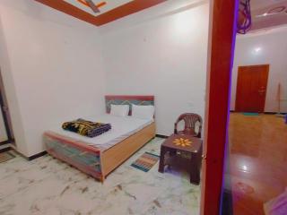 Sri sitaram hanuman ji guest house - Ayodhya - 3