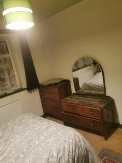 Lyndurst risz - Chigwell - 6