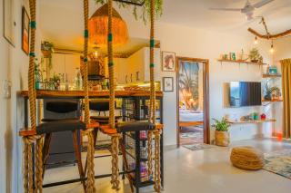 Alaya Stays 2 BHK with Balcony & Lift - Veera Marina - Goa - 3