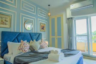 Alaya Stays 2 BHK with Balcony & Lift - Veera Marina - 7