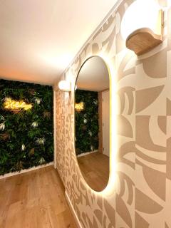 MONACO # MENTON - 4 PERSONS - HYPERCENTER - PRIVATE PARKING - CLIM - FULL RENOVATED - FAST WIFi - Menton - 4