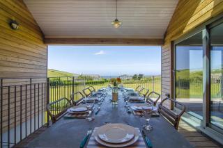 Sloopside Main House in the heart of Bantham with sea views - 4