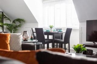 Loft Living Leigh-on-Sea - Leigh-on-Sea - 3