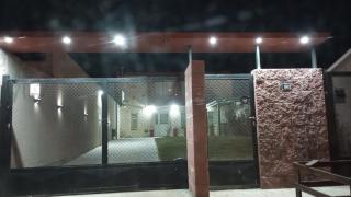 Casona confortable y cálida con hermoso jardín - Río Gallegos - 7