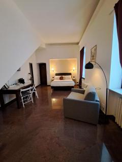 Palazzo Cusani Charming Rooms - Vercelli - 0