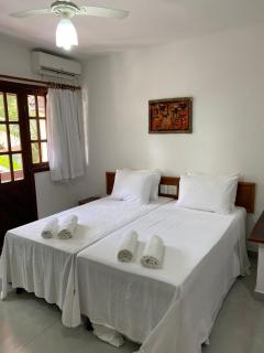 AP06 Espaçoso a 3 Minutos a Pé da Praia de Taperapuã, Acomoda até 8 Pessoas! - 9