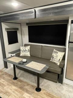 Rv Sleeps 6, Firepit, Close To It All! - Sevierville - 2