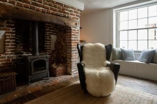 Farrier Beach Cottage - 4