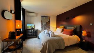 Chambres B&B dans Authentique Mas de Village avec Piscine - Robion en Luberon - 7