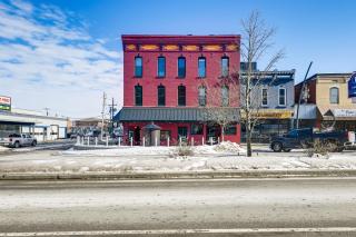 Bring a Pet Historic Downtown Olean Apartment - Olean - 8