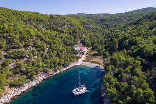 Beautiful beach villa with infinity pool, Hvar - Hvar - 9