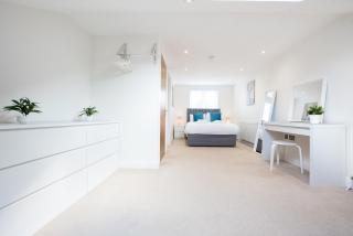Space Apartments - Romford - 2 bed - 2 Bath - Balcony - Parking Space - Romford - 7