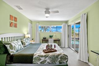 NEW LISTING! Electric-Heated Pool Home on Gulf Access with dock - Villa Paradise Cove - Cape Coral - 3