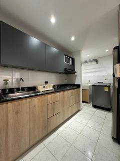 Apartamento en el Poblado junto al cc Santa Fe - 8