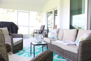Paradise Home, Tranquil canal view 3-BDR in Golfers paradise - Rotonda West - 1