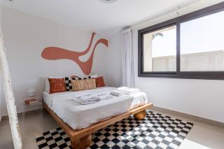 Eclectic Apartment At G-cribs - 3