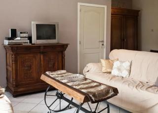 Spacious house in Montignies-sur-Roc with garden - 4