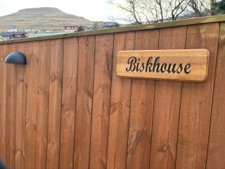 BRAND NEW FLAT IN CENTRAL KLAKSVÍK - 6