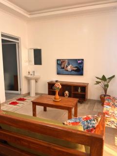 Koselig Studio Apartment with Swimming Pool - Naro Moru - 4