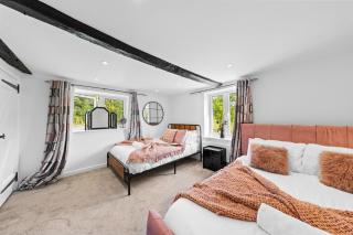 Stunning Detached Spacious House with Hot Tub & Parking - Canterbury - 8