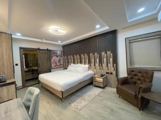 The Westbury Inn - Abuja - 0