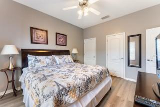 4BR Retreat with Resort Access and Pool - 2