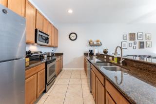 4BR Retreat with Resort Access and Pool - 5