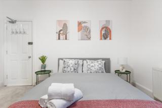Modern 5-Bedroom Fulham Flat - Sleeps 12 - Londra - 3