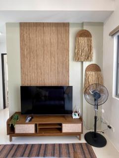 Breezy Balcony View 2BR Unit - 7