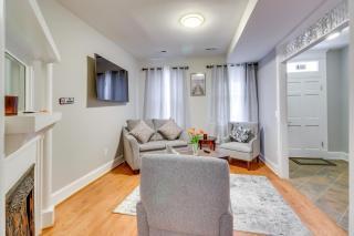 2 Mi to National Mall DC Townhome - 6