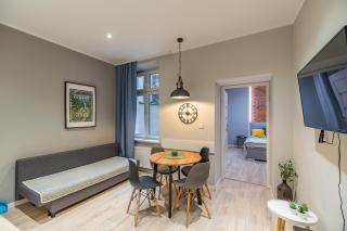Starowiślna Apartment - Balcony, Top Location - by Rentujemy - 9