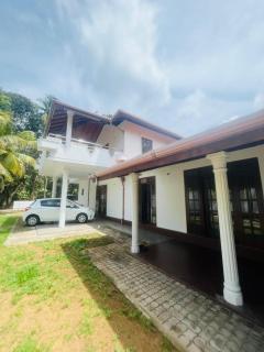 Family Villa - Galle - 9