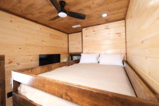 Aqua Quest by Colonial Properties - Sevierville - 2