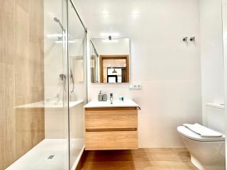 Valentia Modern and Comfortable Beachside Style - Valencia - 2