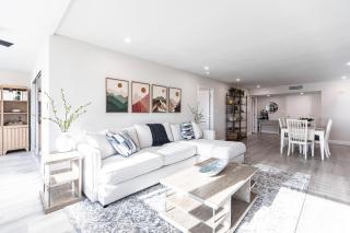 1125-402 - Enjoy Pond Views From This High-Rise Retreat - Sarasota - 7