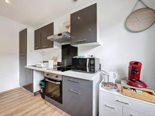 Apartment 10pers Aubière , Parking, WiFi - TV - 1
