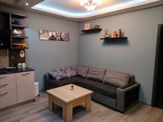 Apartment Pirosmani - Batumi - 2