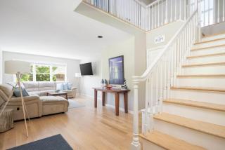 Glendale by Rove 5BR Family Home with Outdoor Space & Heated Pool - Montauk - 7