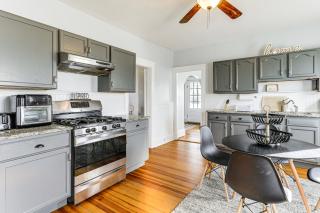 5 Mi to Brown U Pet-Friendly Apt, Walk to Dining! - 9