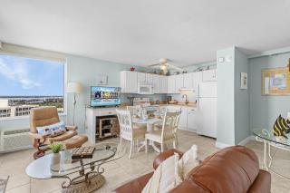 Welcome to Oceans Twelve - Ocean View and Steps to the Beach - Roelens - Fort Myers Beach - 5