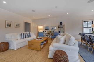 Sandpoint by Rove Travel Modern 5BR Family Home with Pool - 2
