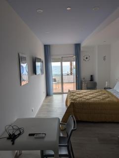 La Terrazza sul Mare Modern Apartment - Aci Castello - 7