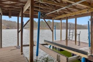 Dock Holiday - Hot Tub - Private Dock - 2
