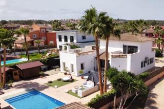 New Retreat - Villa Nautilus, very close to the beach and Palma city by Renthousing - Urbanicacion ses palmeres - 1