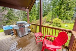 ElkCreek Inn Creekside tiny home - 6