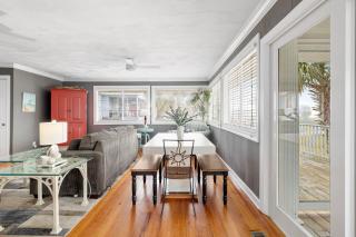1724 E Ashley - Katie's Cottage in a Quiet Area of the Beach - Folly Beach - 5