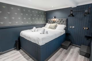 Sutherland mini apartments - 1