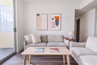 Modern 2BD 2BA, 5 min to Santa Monica Pier! - Los Angeles - 8